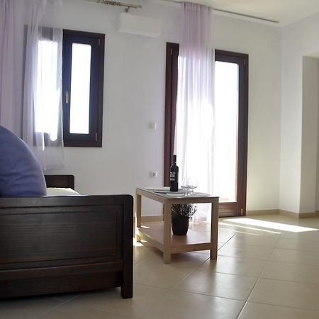 Alex Mike Apartment Agia Anna  Luaran gambar