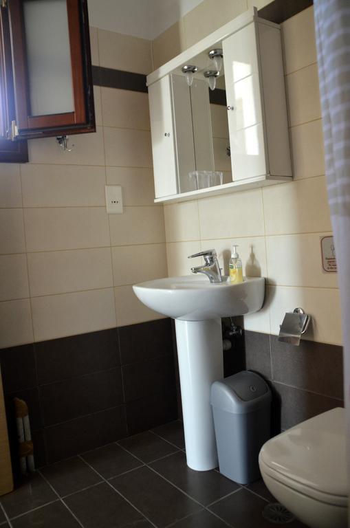 Alex Mike Apartment Agia Anna  Luaran gambar