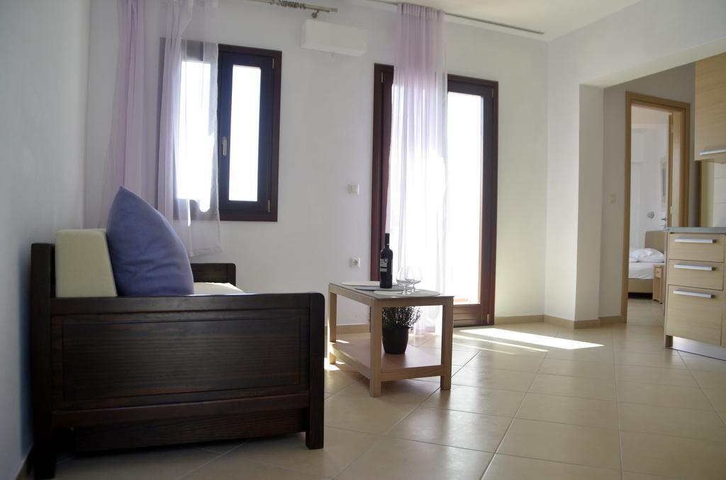Alex Mike Apartment Agia Anna  Luaran gambar
