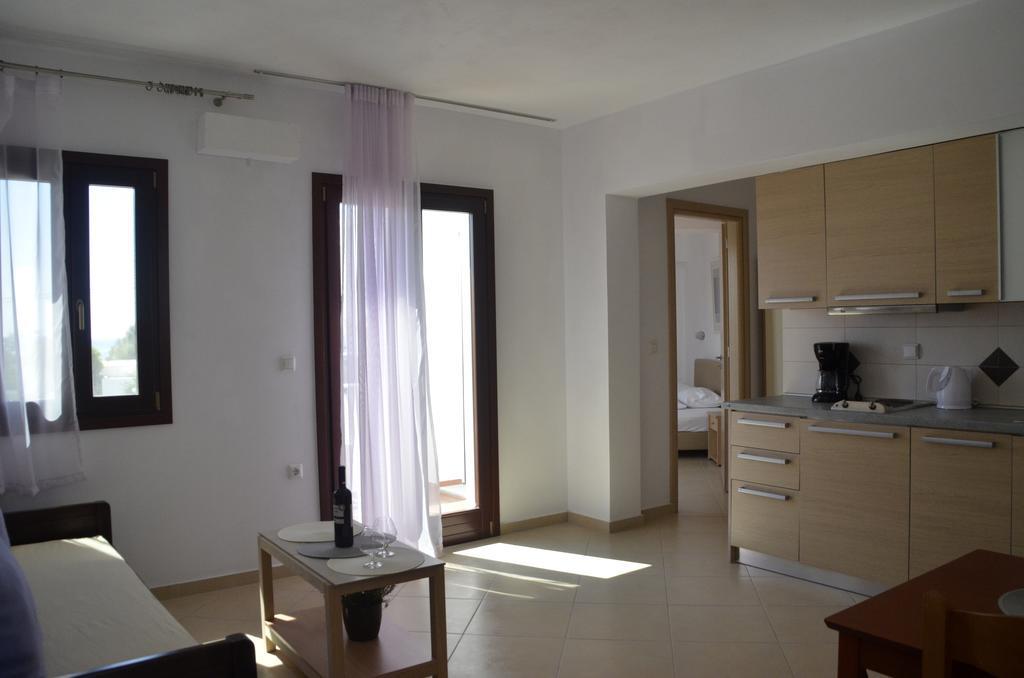 Alex Mike Apartment Agia Anna  Luaran gambar