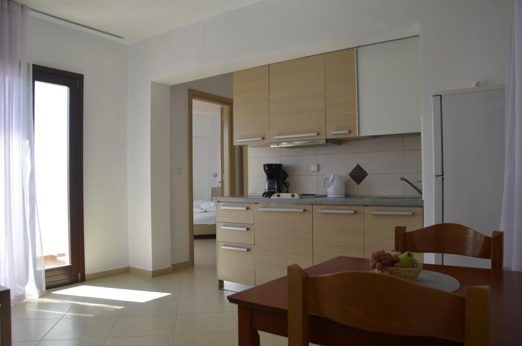 Alex Mike Apartment Agia Anna  Luaran gambar